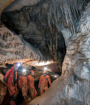 Explore o subsolo algarvio.