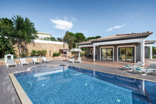 Villa Minerva - A incrível românica moradia de Albufeira