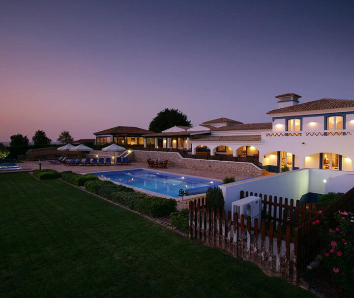 Villa Turquesa - Magnificent Villa in Albufeira hills for peaceful holidays with immersion in nature |